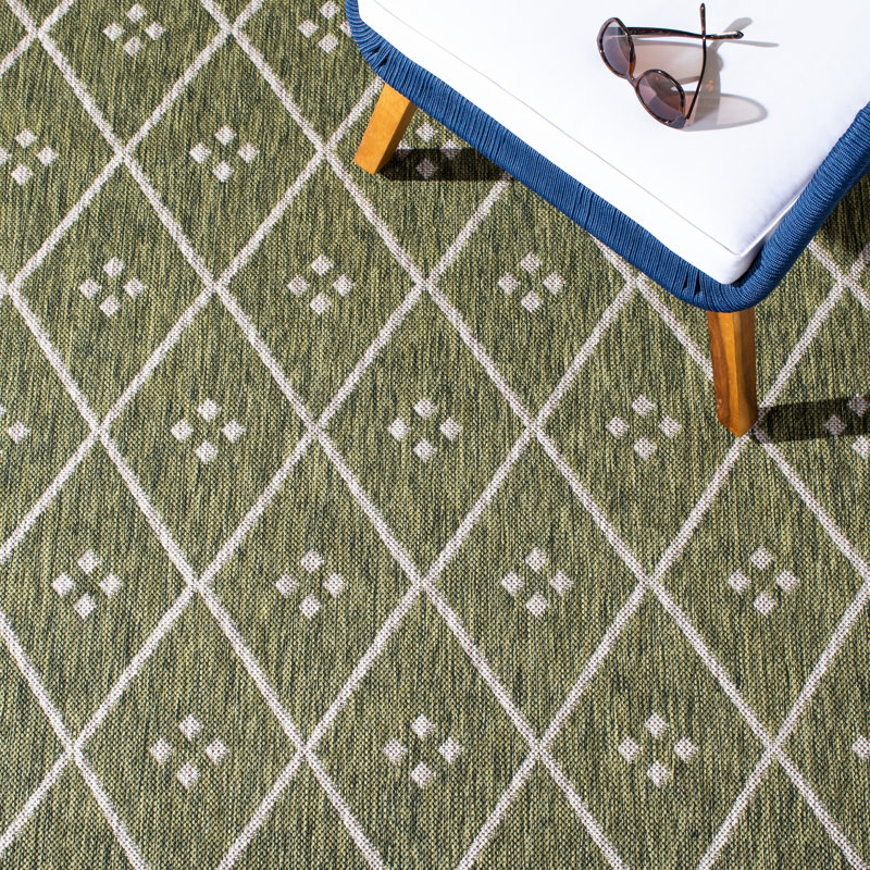Altheta Performance Geometric Indoor/Outdoor Area Rug, Rectangle 4' x 5'7"