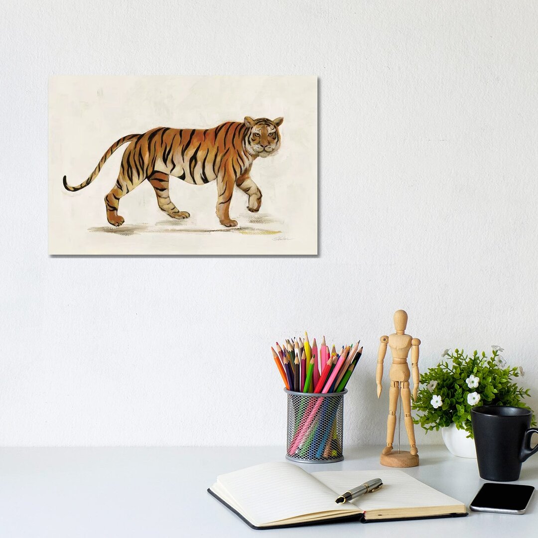 Walking Tiger Light von Silvia Vassileva - Galerie-verpackte Leinwand Giclée