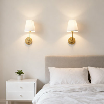 Ensemble de 2 appliques murales câblées avec abat-jour en tissu blanc, luminaires muraux rétro pour salle de bain, salon, finition laiton