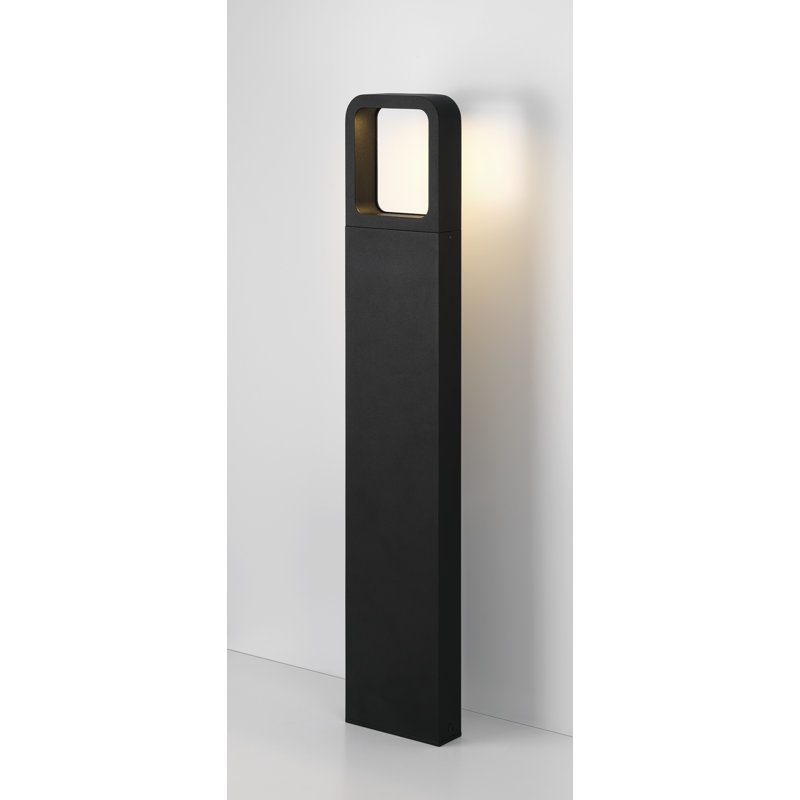 Borne d'éclairage DEL 26 po Rion, 1 x 7 W, noire