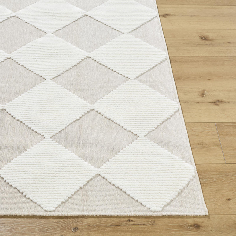 Grannis Machine Washable Indoor Area Rug, Rectangle 5' x 7'2"