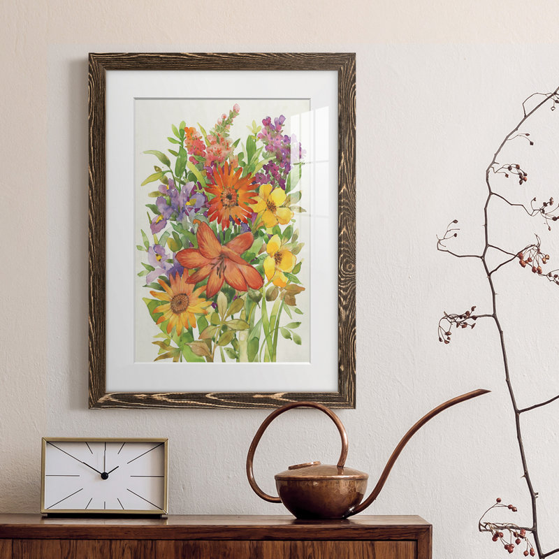 Floral Mix I - peinture encadrée, Cadre noyer, H 44 po x l 31 po x P 1 po
