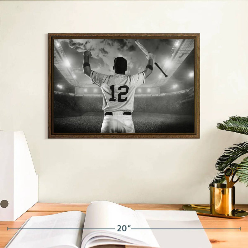 Joueur de baseball, 13 po x 9 po, Cadre flottant noyer