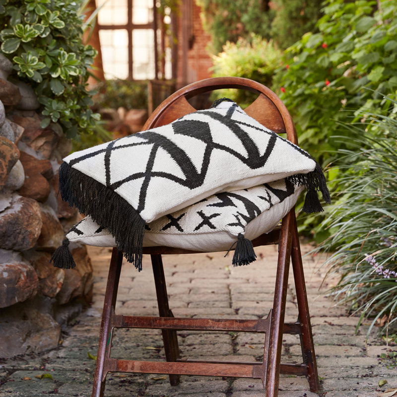 Coussin Palmquist Haviland