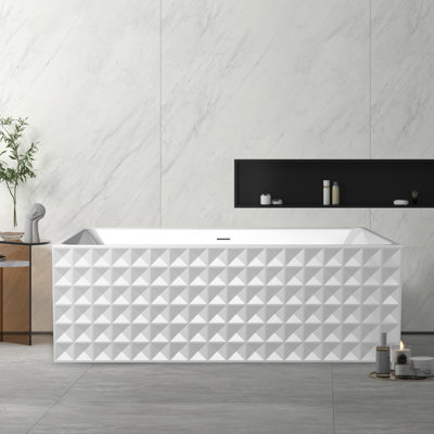 66.88'' x 30.75'' Bathtub