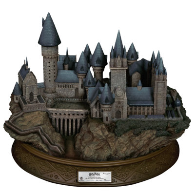 Harry Potter and The Philosopher's Stone Hogwarts Master Craft Table Top Statue
