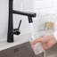 Robinet de cuisine rétractable à poignée simple avec accessoires