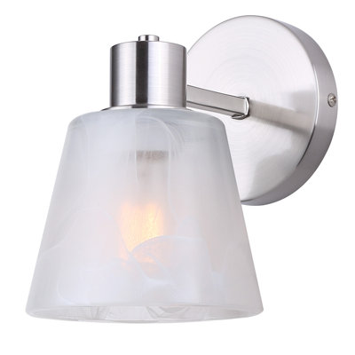 L 6 po. Applique 1 lumière avec abat-jour en verre transparent