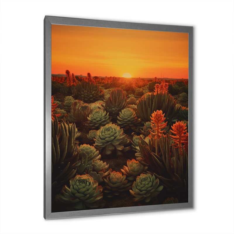 Succulent cactus du désert brûlant au coucher du soleil I, H 20 po x l 12 po x P 1 po, Cadre simple argenté