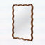Miroir en bois, idéal pour une utilisation décorative et fonctionnelle dans diverses pièces-378016789-378016814