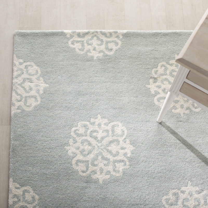 Candelo Hand Tufted Wool And Viscose Floral Rug, Runner 2'6" x 10'