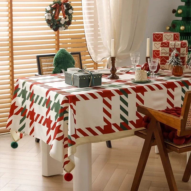 Nappe rouge et verte Holiday, 72 po x 56 po