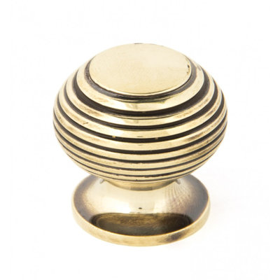 Beehive 30mm Diameter Round Knob