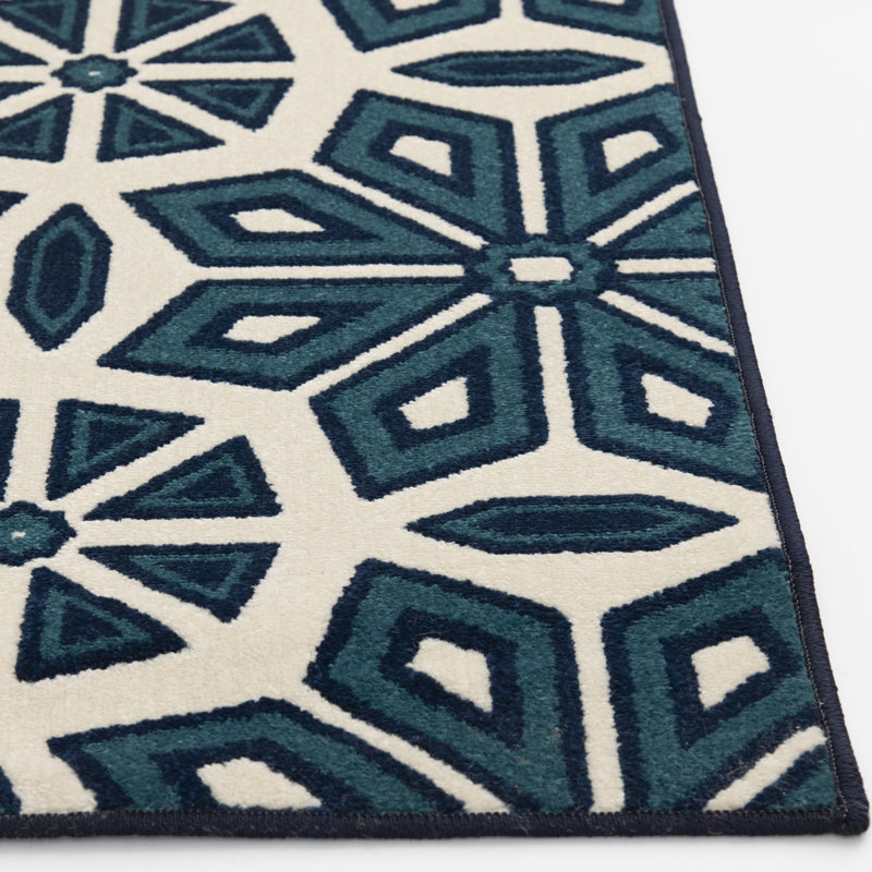 Kershner Geometric Indoor / Outdoor Rug, Runner 2' x 6'7''