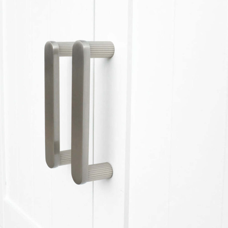 Ribbed Bar / Handle Pull with Fluted Stems, 3 3/4", Satin Nickel