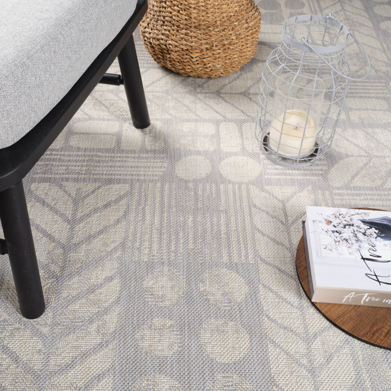 Grey Modern Outdoor Rug, Geometric Stain Resistant Easy to Clean Rug For Patio, Balcony, Decks & Garden