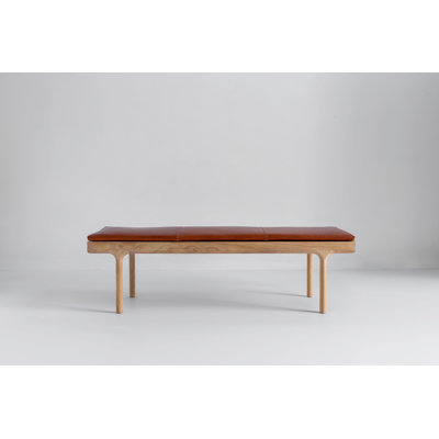 Highland Bench | Wheat