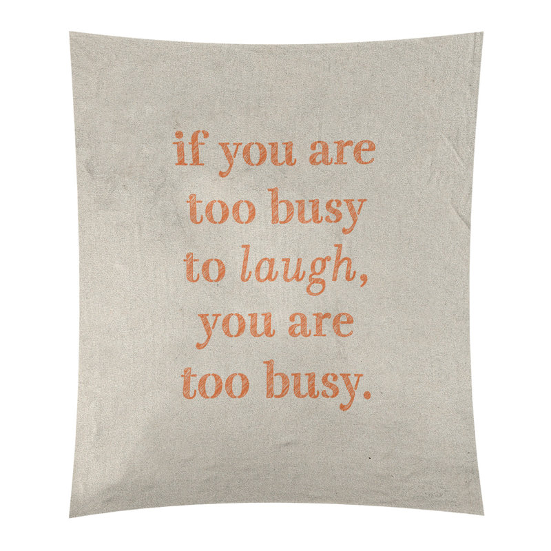 Tapisserie en polyester pour le temps pour les citations de rire, H 27,5 po x l 37,5 po, Blanc / Orange