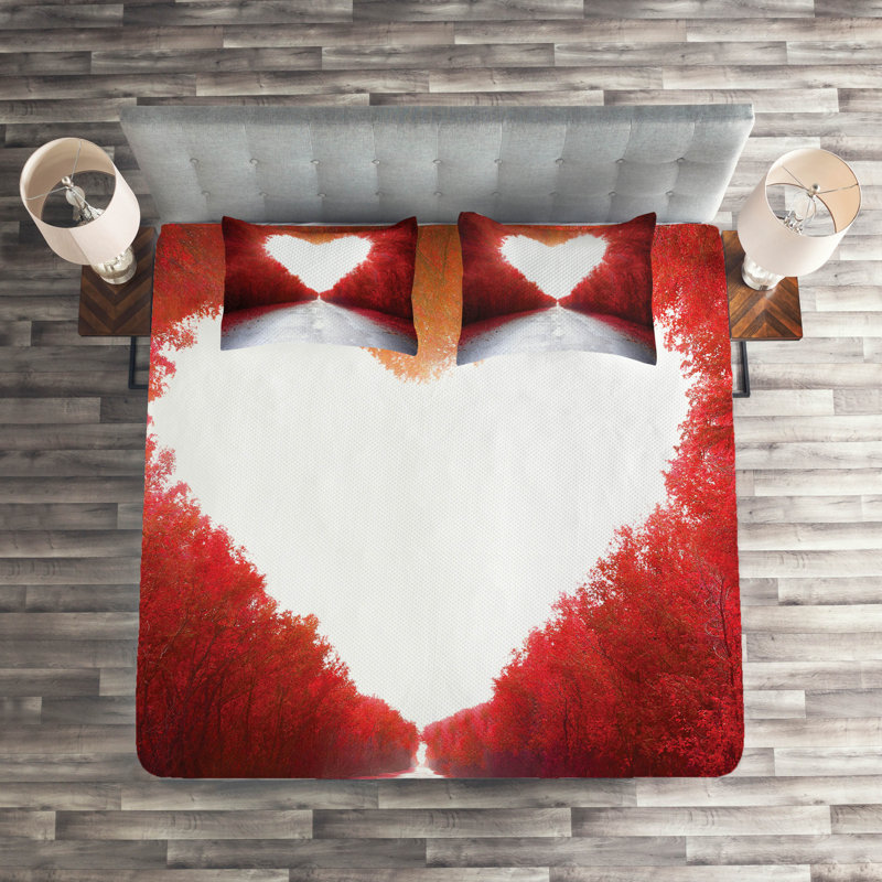 Love Modern & Contemporary Polyester Coverlet, King Bedspread + 2 Shams