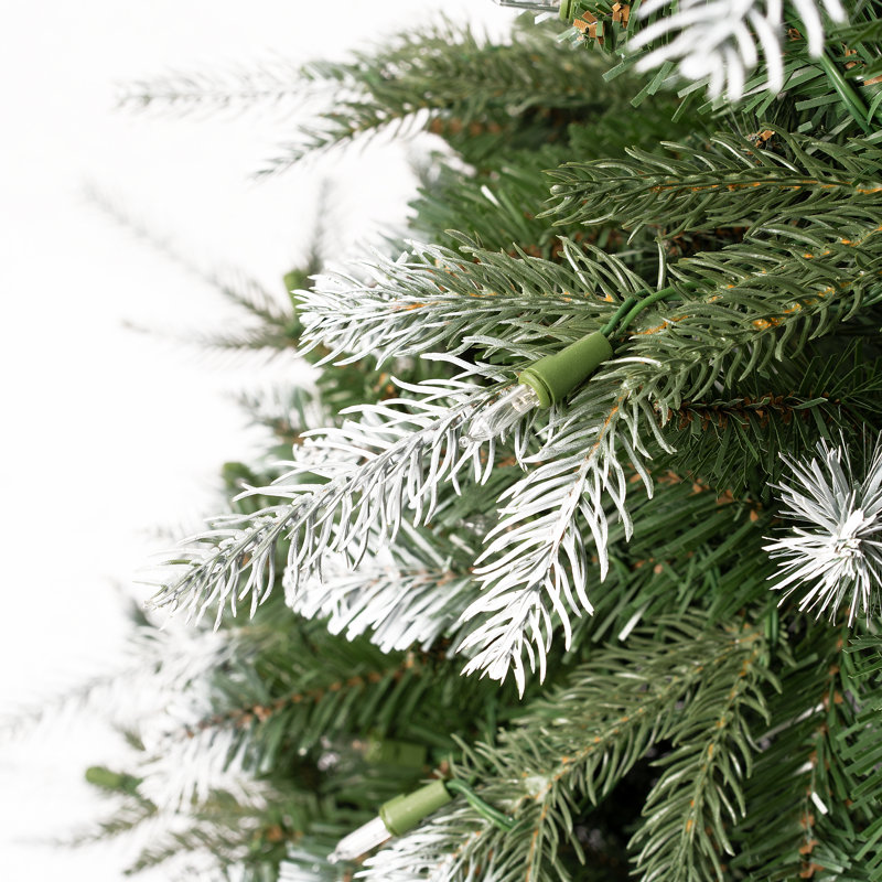 Arbre de Noël artificiel givré avec base en métal Frosted, H 4,5 pi