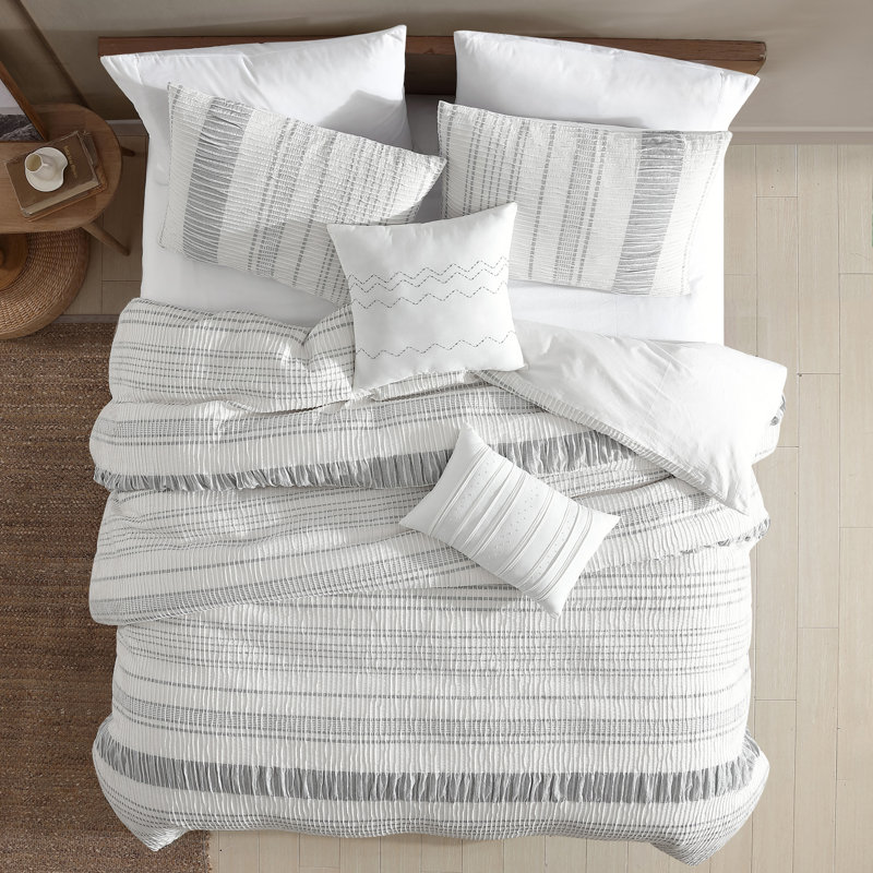 Sutton Cotton Blend Comforter Set, Queen Comforter + 2 Queen Shams