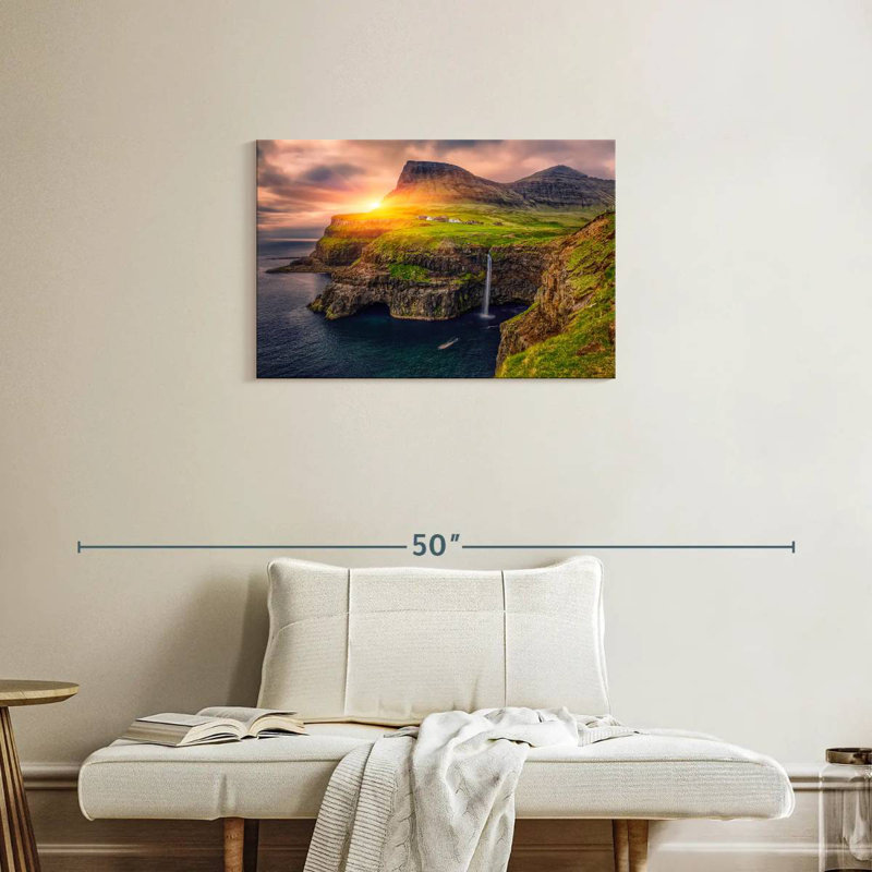 Gillard Gasadalur Village Cliff, H 20 po x l 30 po
