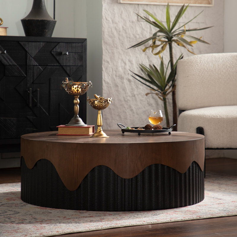 Table basse circulaire en placage texturé écorce véritable avec plateau en noyer élégant et aucun assemblage requis