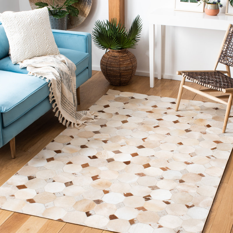 Bersa Flat Weave Hair On Leather Geometric Rug, Rectangle 5' x 8'