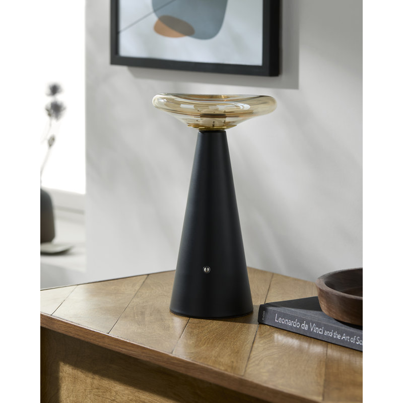 Chaunta Table Lamp, Black