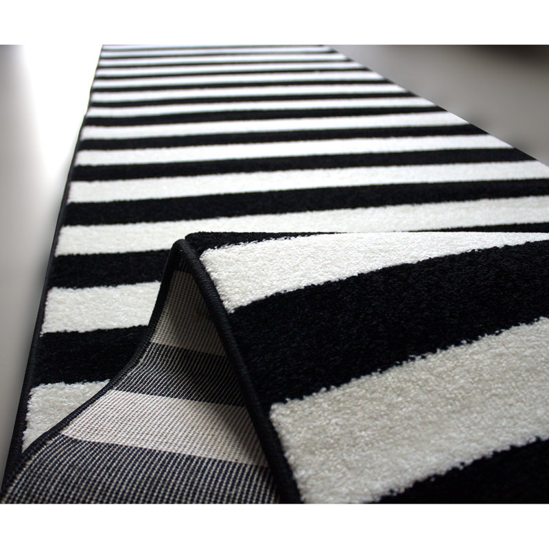 Tapis rayé noir / blanc, Tapis de couloir 2 pi 7 po x 11 pi 6 po