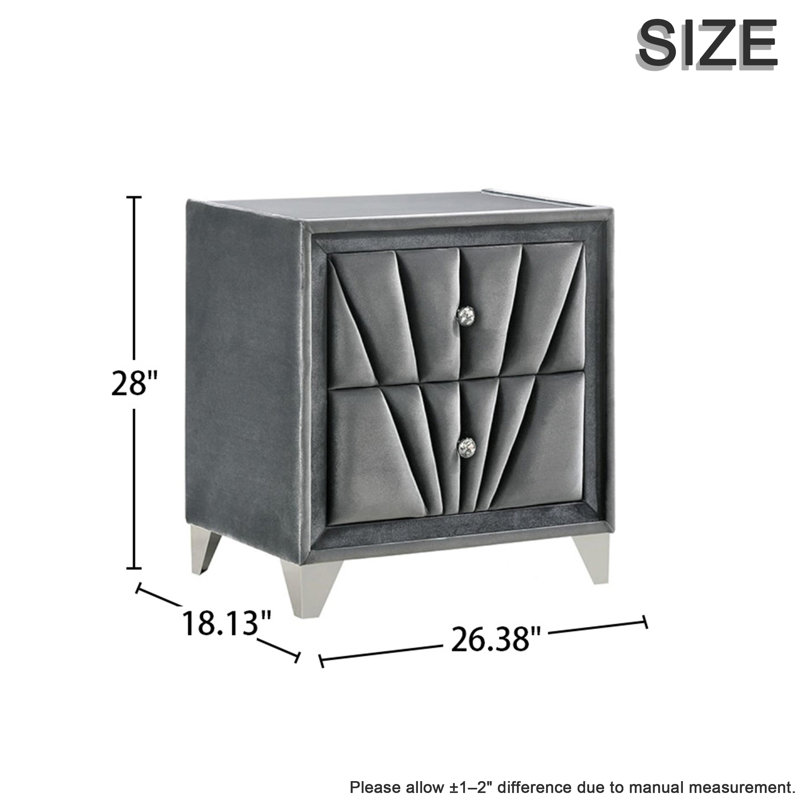 Table de chevet revêtue de velours gris l 26,38 po avec dessus en verre et pieds chromés Art-Deco