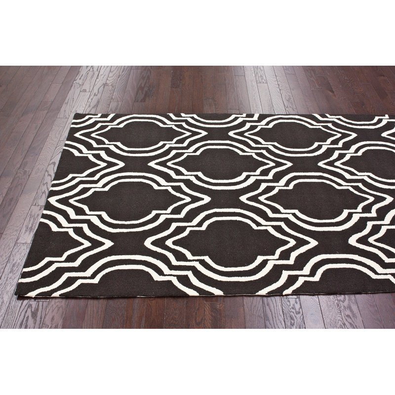 Geometric Indoor Rug, 7'6" x 9'6"