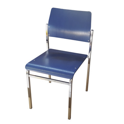 Stacking chair
