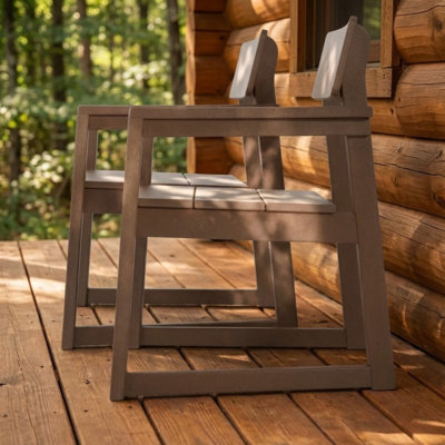 Fauteuils de salle à manger d'extérieur Hdpe, chaises de patio toutes saisons avec dossier et accoudoirs pour la cour, la terrasse, le porche, le jardin (brun)