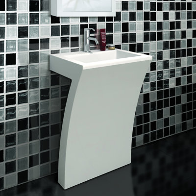 Cedar Falls 22"Pedestal Sink with Overflow