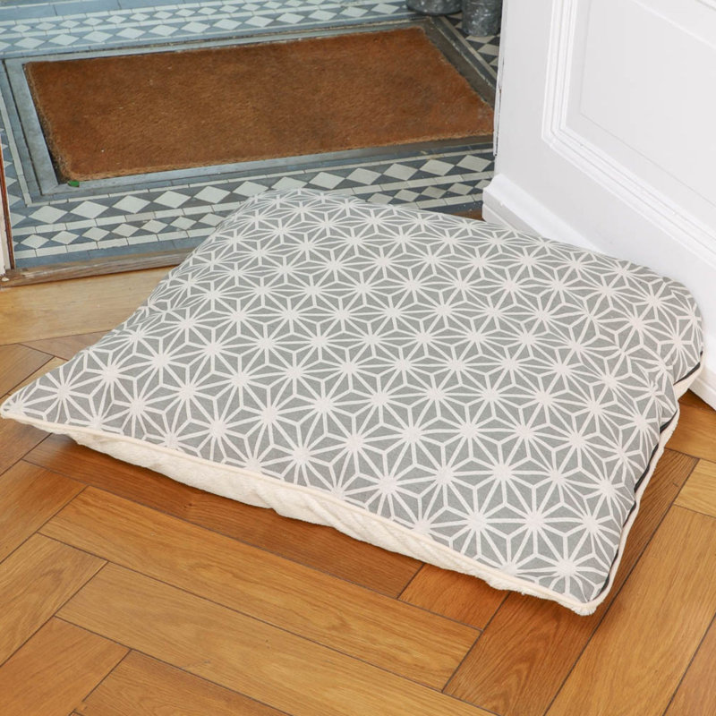 Hayes Geometric Comfy Pet Pillow in Grey