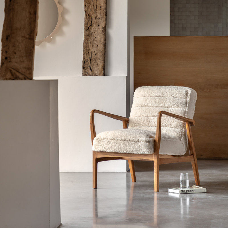 Kerrvile Luxury Sheepskin Armchair, Cream