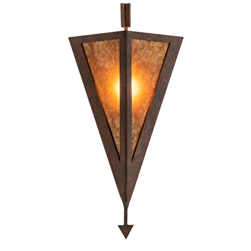Haeden 1 - Light Wallchiere