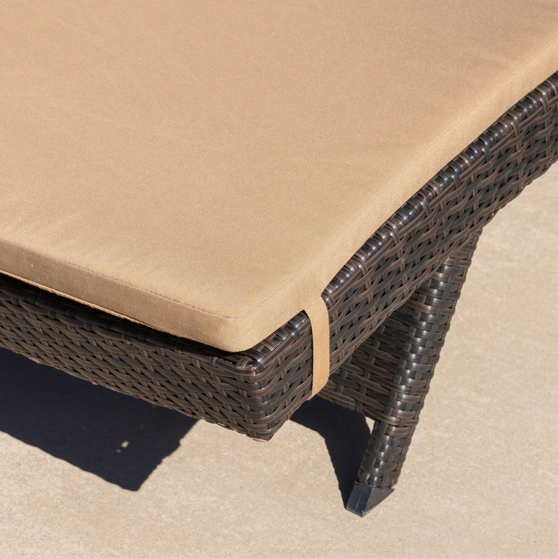 Ensemble de chaises longues longues avec coussins et table Frankel 79,53 ", Caramel