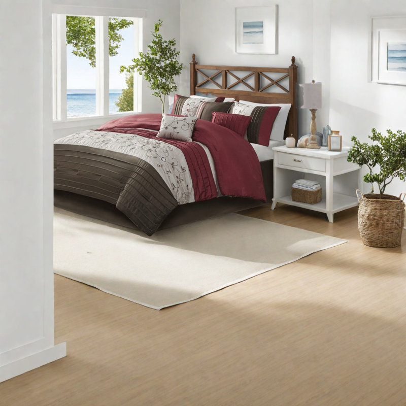 Elegant 7-piece Bedding Set, Polyester, Transitional Style, Home Comfort