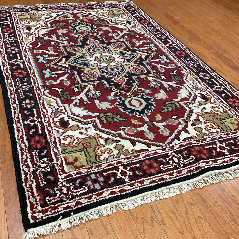 Tapis en laine noué à la main Heriz