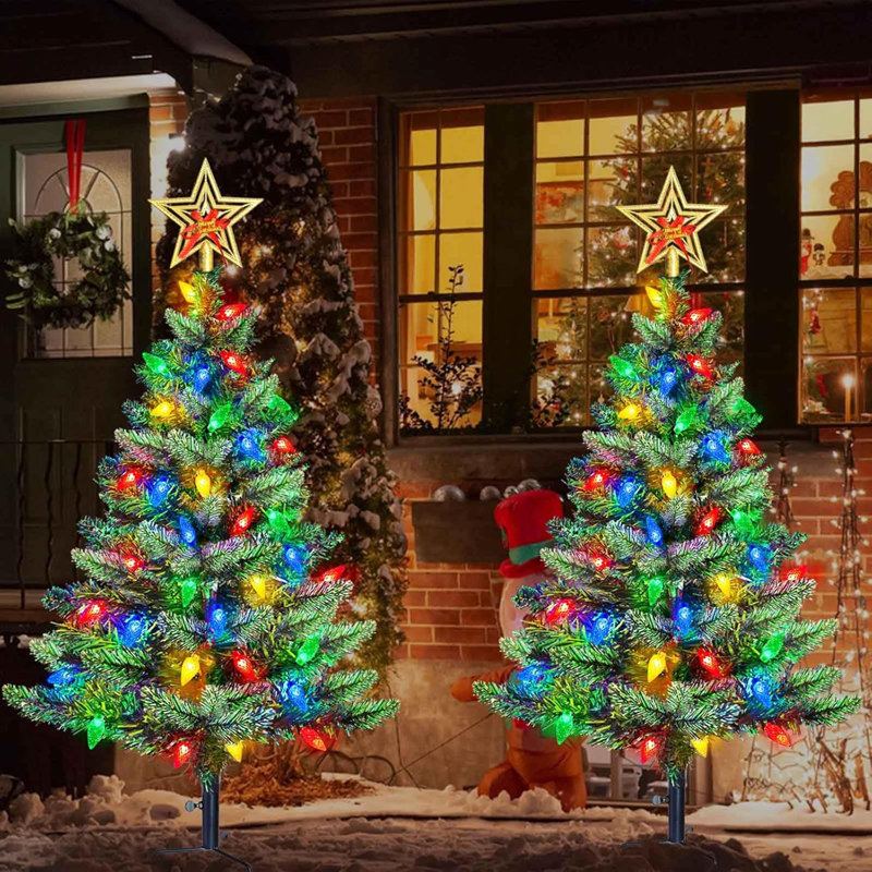 String Lights For Outsdie Holiday Display