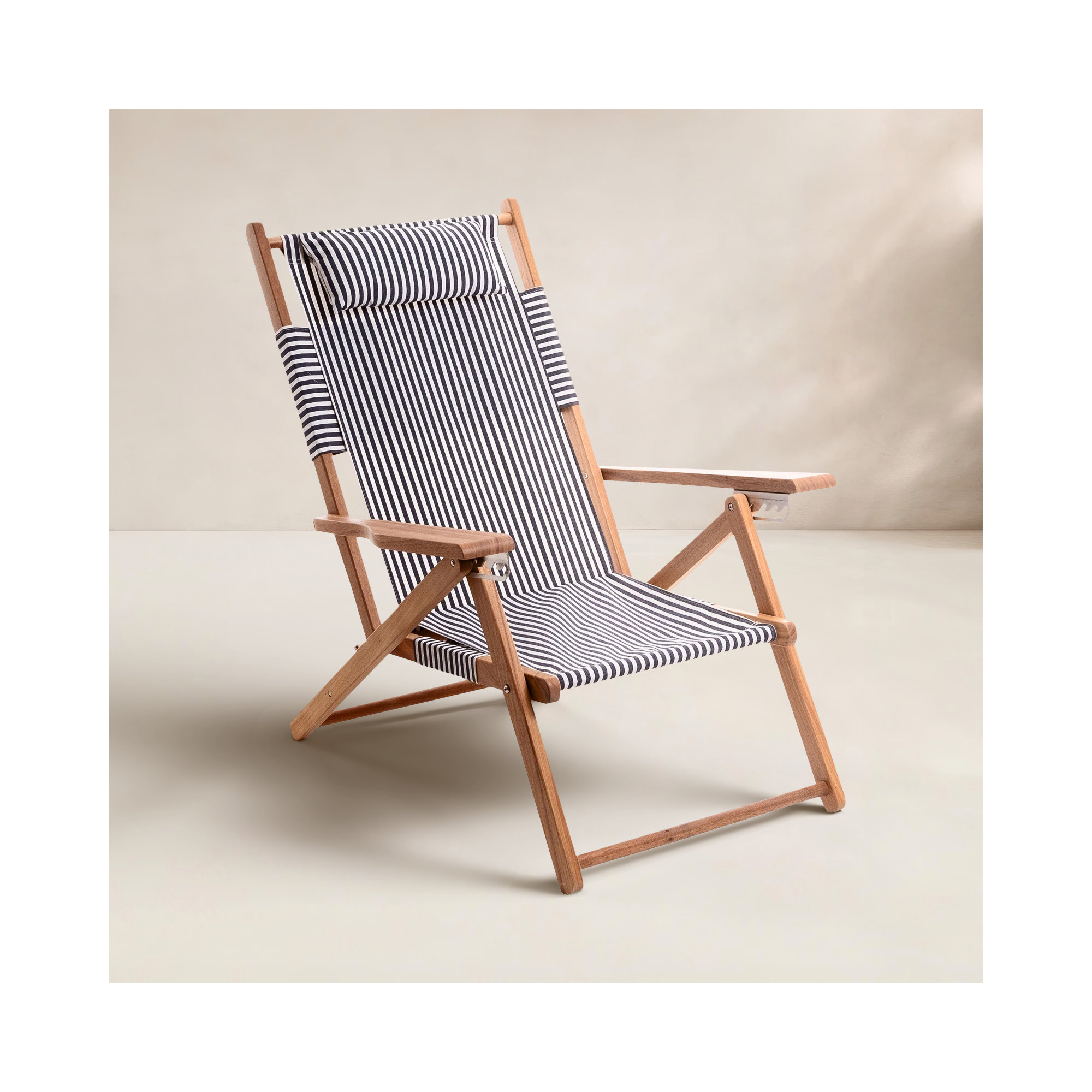  Reclining Beach Chair with Cushion, Lauren's Navy Stripe