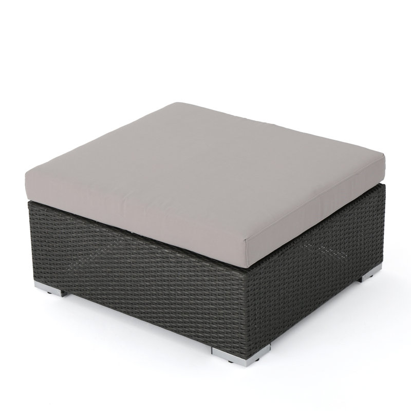 Xante Wicker Outdoor Ottoman, Gray Light/Gray