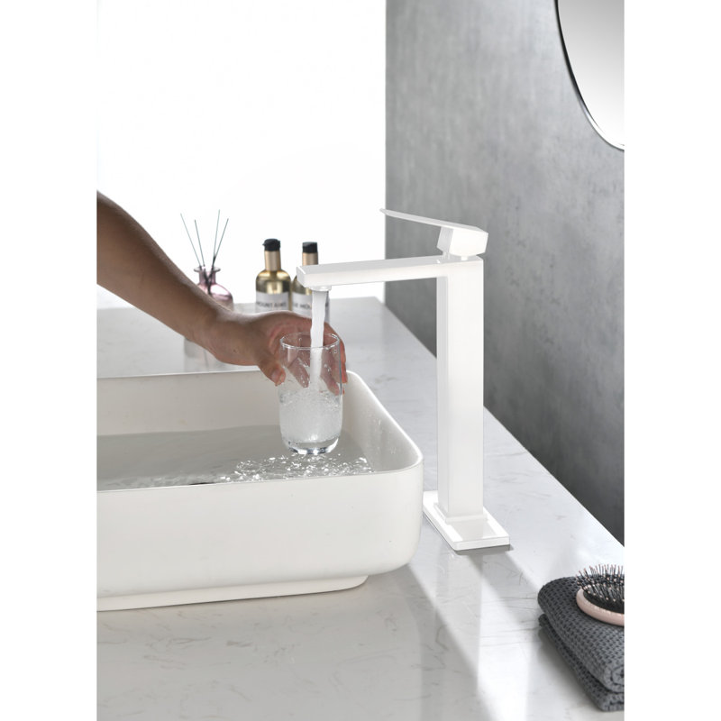Single Handle Bathroom Sink Faucet, Bathroom Sink Vanity Faucet With Water Supply Hose, White