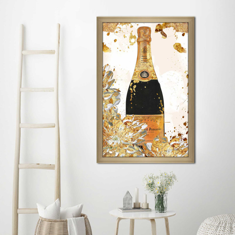 Champagne in Gold (Vertical) par By Jodi - impression, H 39,5 po x l 27,5 po x P 0,75 po, Encadrement champagne