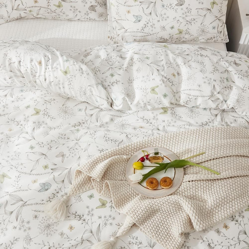 Polyester Floral Duvet Cover with Pillowcases