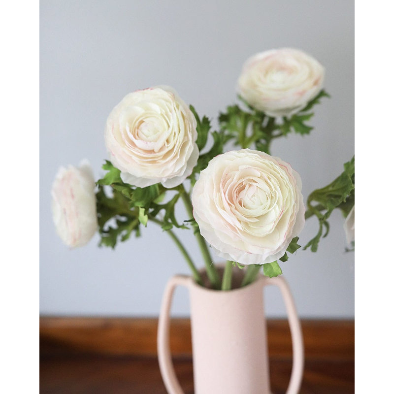 Cream Silk Ranunculus 21”