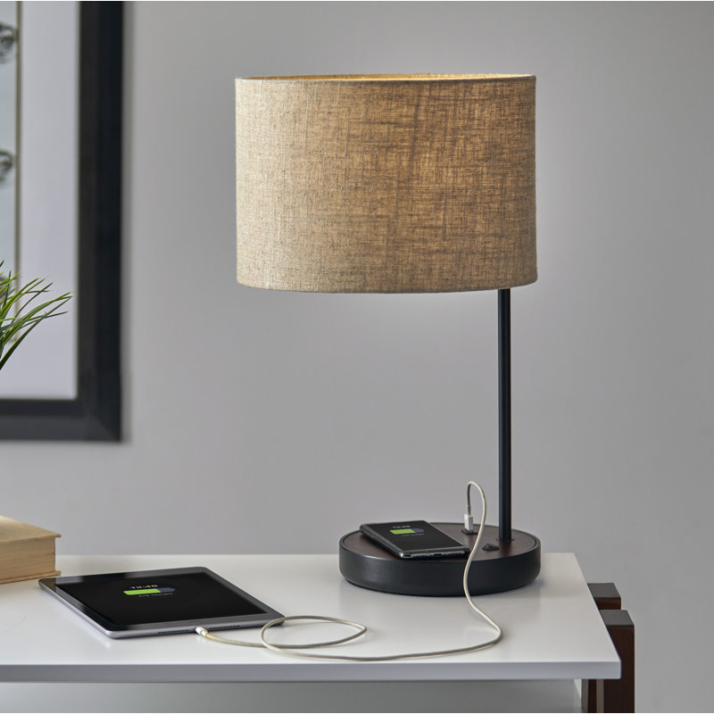 Lampe de table noire 19,5 "avec USB Bourke