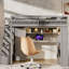 Lit mezzanine double gris espace avec garde-robe intégré, zone d'étude et ambiance chaleureuse à DEL, espace de travail spacieux au choix pour la chambre à coucher